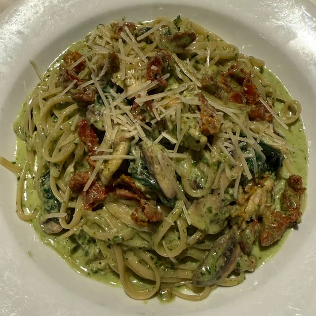 Chicken Linguine Al Pesto.